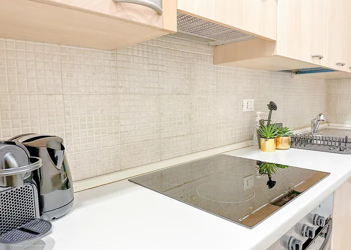 Brunacci - 5 Min Dai Navigli