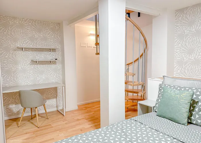 Brunacci - 5 Min Dai Navigli Milánó