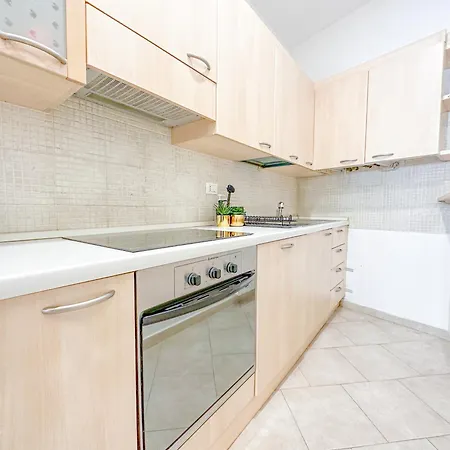 Brunacci - 5 Min Dai Navigli Apartment Mailand